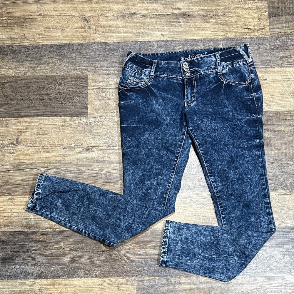 Red Camel Acid Wash Denim Jeans With Accents on Pockets